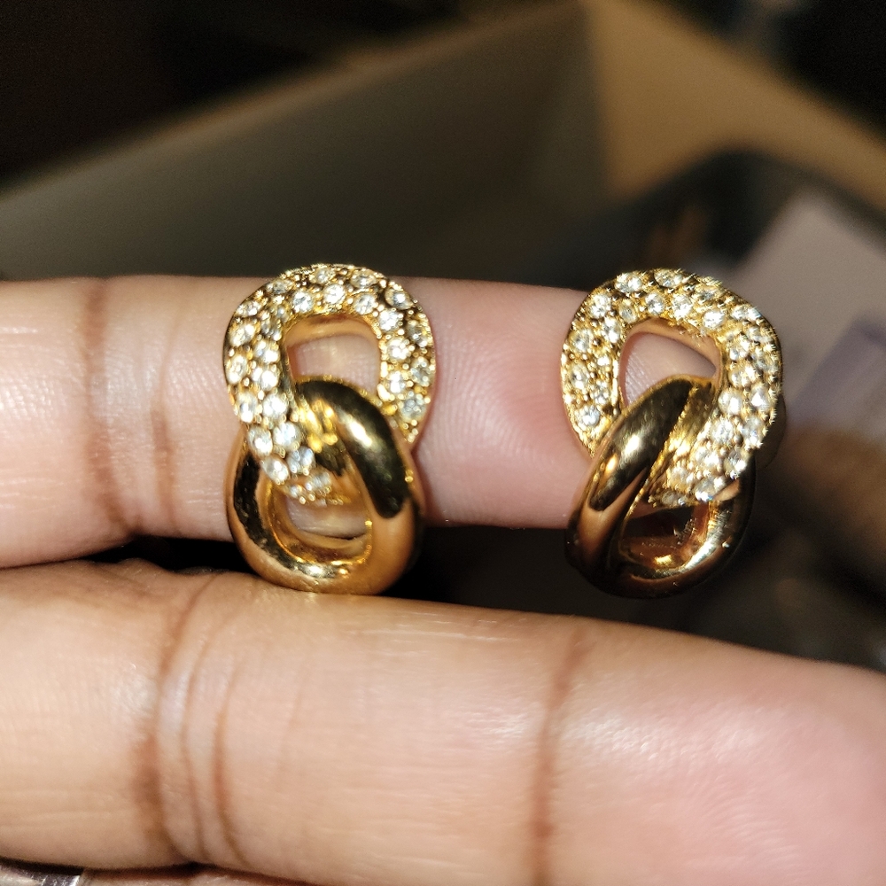 Vintage Christian Dior Gold Plated Crystal Chain Link Hoop Earrings - Picture 1 of 5